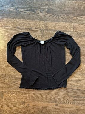 Garage Black Off-Shoulder Long Sleeve Top